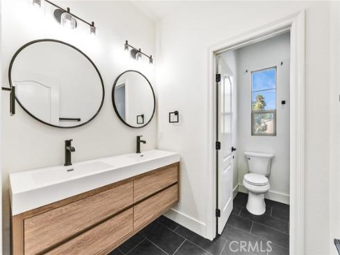 100 Alhambra , Irvine, CA