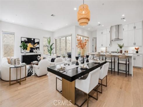 133 Bosal , Irvine, CA