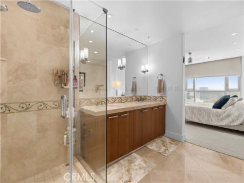 5104 Scholarship , Irvine, CA