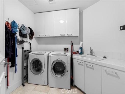 5104  Scholarship  , Irvine, CA