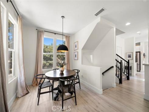 101 Tall Oak , Irvine, CA