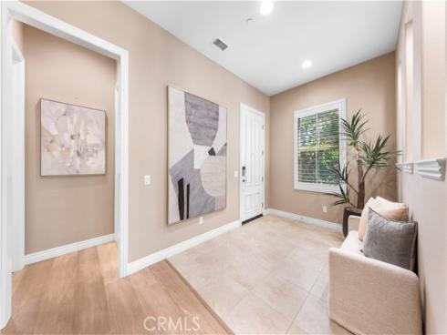 60 Boxberry , Irvine, CA