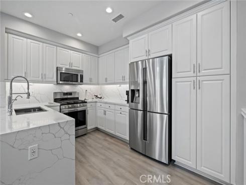 16 Serenity , Irvine, CA