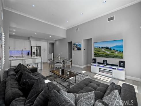 16 Serenity , Irvine, CA