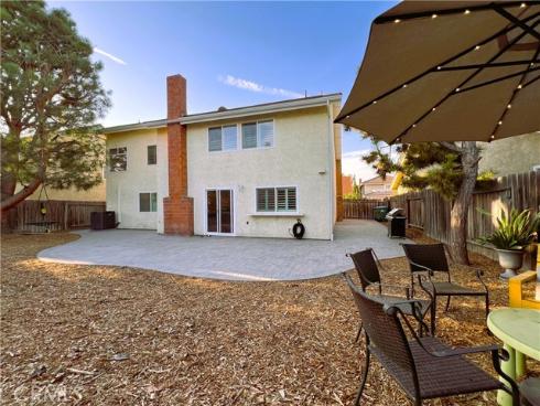 12 Colonial , Irvine, CA