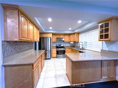 12 Colonial , Irvine, CA