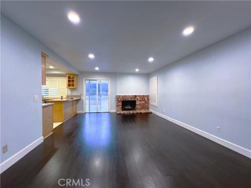 12 Colonial , Irvine, CA