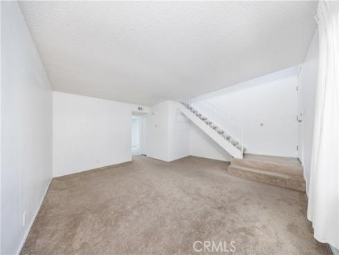 34 Elksford 3 Avenue, Irvine, CA