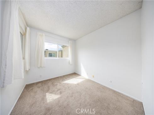 34 Elksford 3 Avenue, Irvine, CA