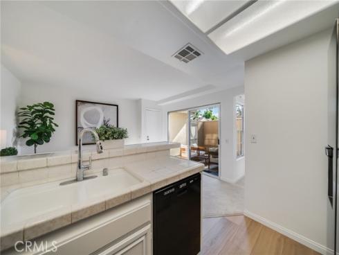 66 Georgetown , Irvine, CA