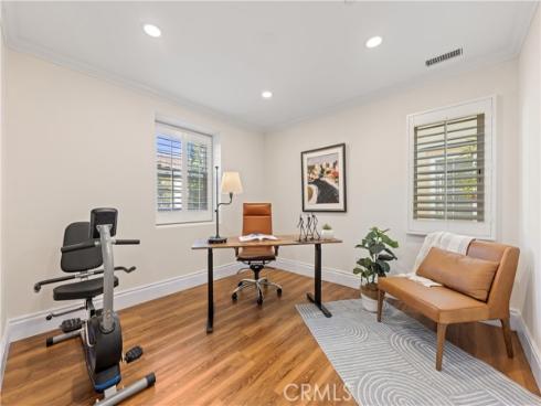 77 Canyoncrest , Irvine, CA