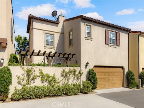 77 Canyoncrest , Irvine, CA