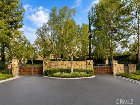 77 Canyoncrest , Irvine, CA