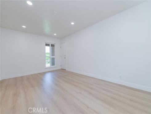 15 Butler , Irvine, CA