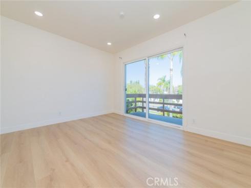 15 Butler , Irvine, CA