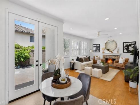 23 Delano , Irvine, CA