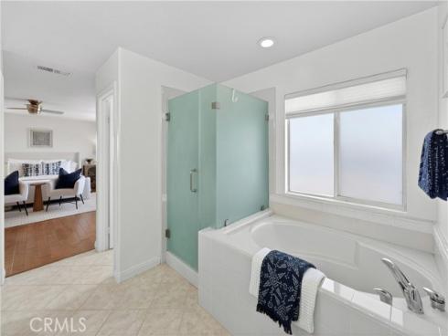 23 Delano , Irvine, CA