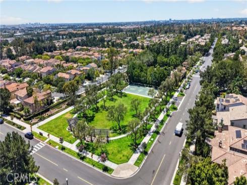 23 Delano , Irvine, CA