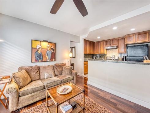 55 Fabriano , Irvine, CA