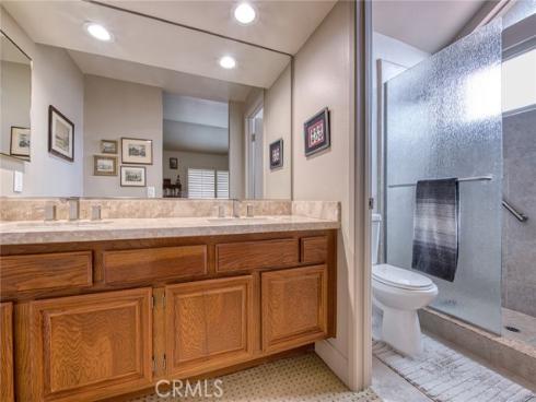 55 Fabriano , Irvine, CA
