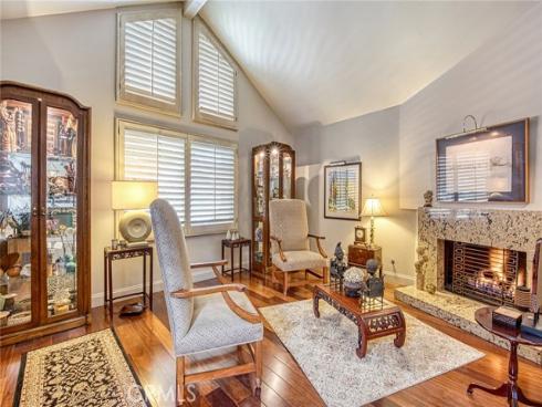 55 Fabriano , Irvine, CA