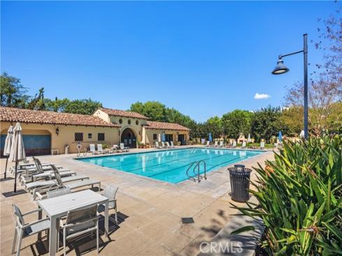 152 Treehouse , Irvine, CA