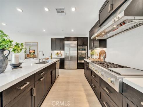 200 Chorus , Irvine, CA