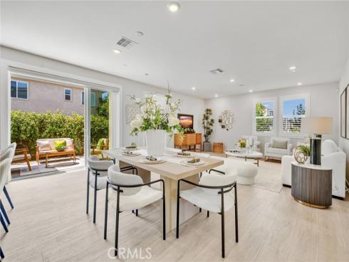 200 Chorus , Irvine, CA