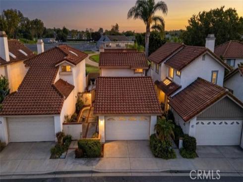 11 Milazzo , Irvine, CA