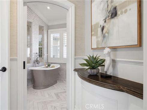 8 N Bayleaf , Irvine, CA