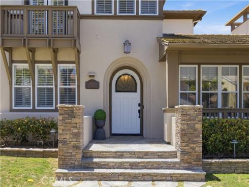 8 N Bayleaf , Irvine, CA