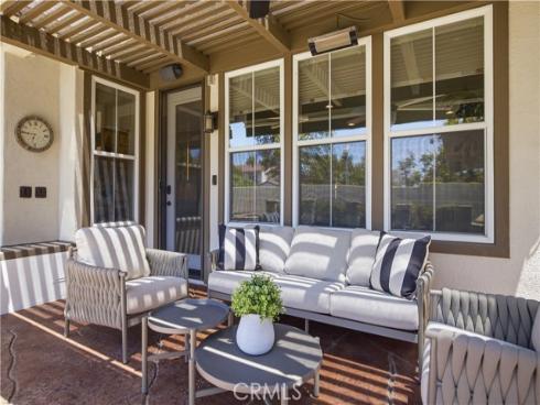8 N Bayleaf , Irvine, CA