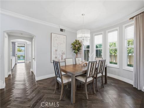8 N Bayleaf , Irvine, CA