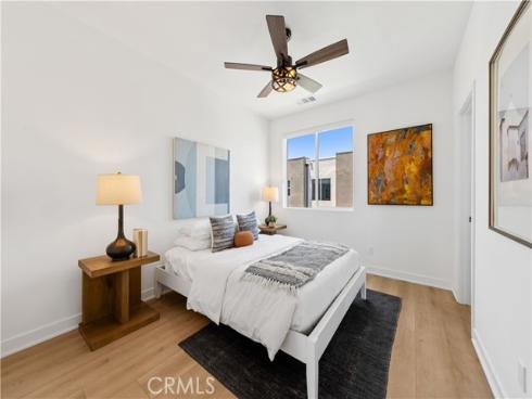 253 Sash , Irvine, CA