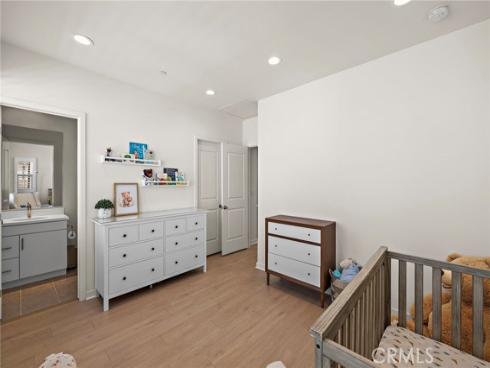 78 Tallowood , Irvine, CA
