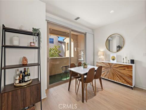 78 Tallowood , Irvine, CA