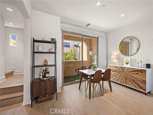 78 Tallowood , Irvine, CA