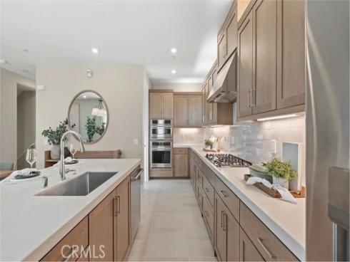 825 Sonia , Irvine, CA