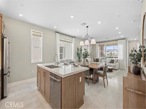 825 Sonia , Irvine, CA