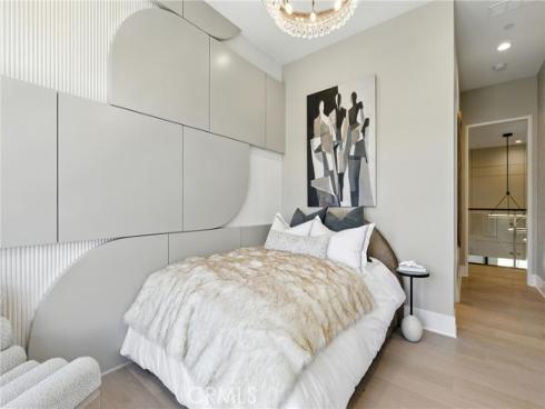 453 Narcissus , Irvine, CA