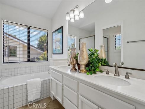43 Cedarlake 88 , Irvine, CA