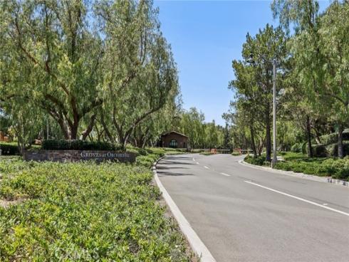 12 Maverick , Irvine, CA