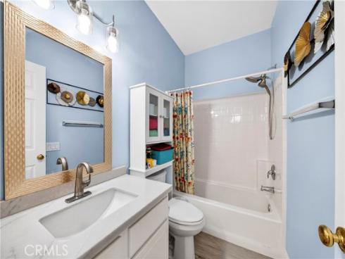 54 Salton , Irvine, CA