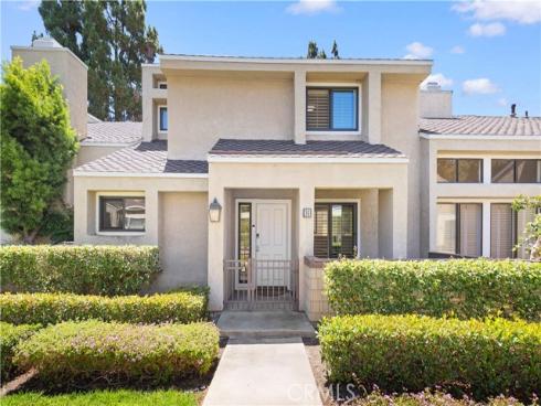 30 Chardonnay , Irvine, CA