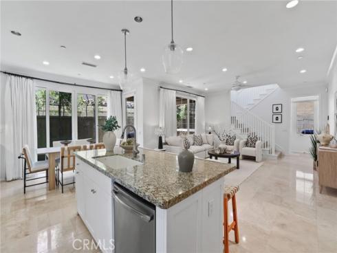 118 Chestnut Grove, Irvine, CA