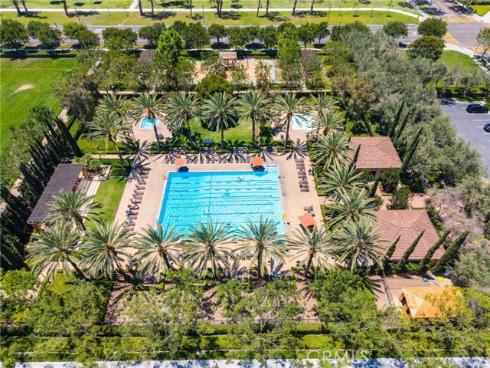 118 Chestnut Grove, Irvine, CA