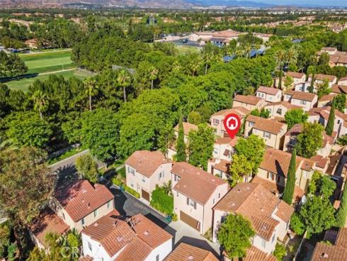 80 Great Lawn , Irvine, CA