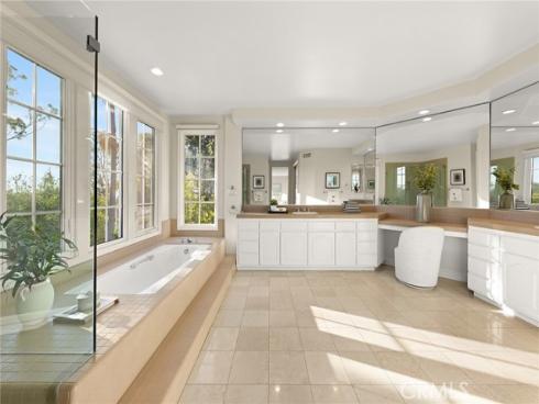 5  Chester  , Irvine, CA