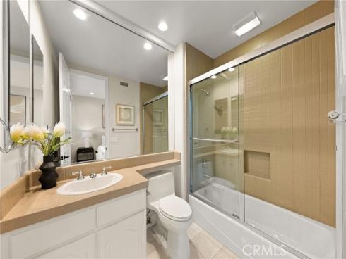 5  Chester  , Irvine, CA