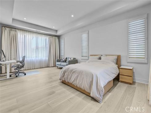 138 Linda Vis , Irvine, CA